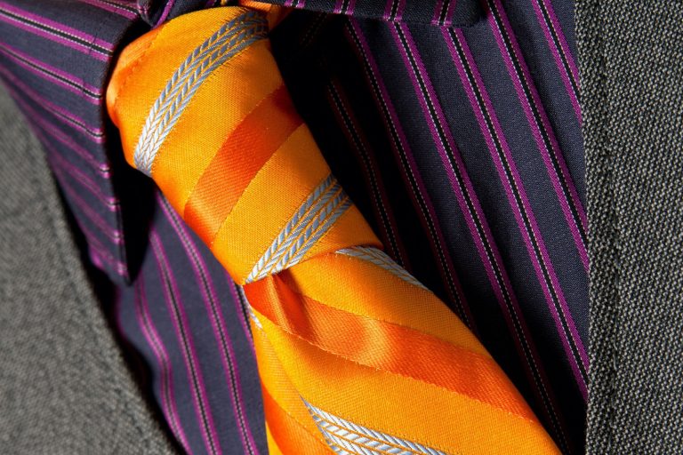 what does an orange bread tie mean